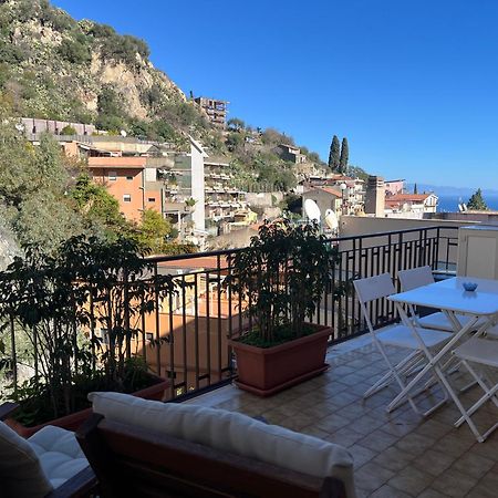 La Casa Di Andrea Apartment ตาออร์มินา ภายนอก รูปภาพ
