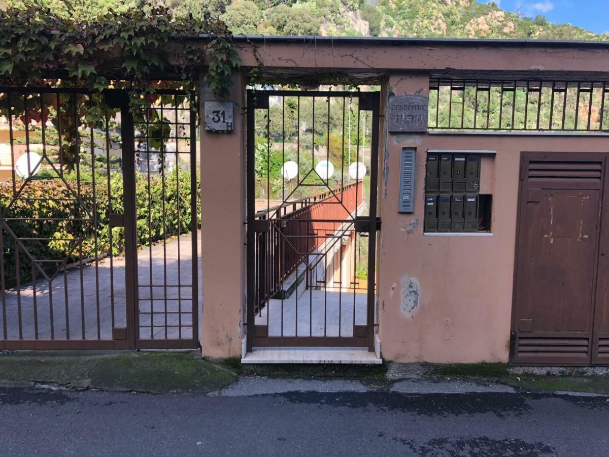 La Casa Di Andrea Apartment ตาออร์มินา ภายนอก รูปภาพ